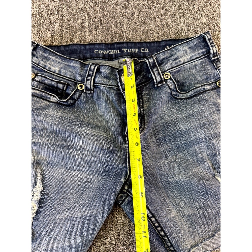 Cowgirl Tuff Co. Shorts Womens 30 Blue Denim Low Rise Light Wash Frayed Hem - Picture 10 of 16